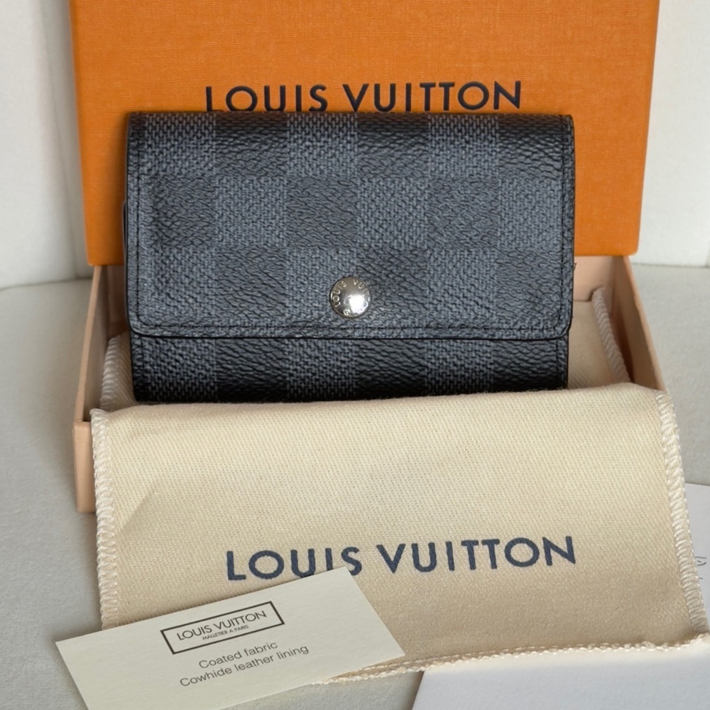 Louis Vuitton Damier Graphite 6 Key Holder Canvas Silver Metal Wallet AUTHENTIC